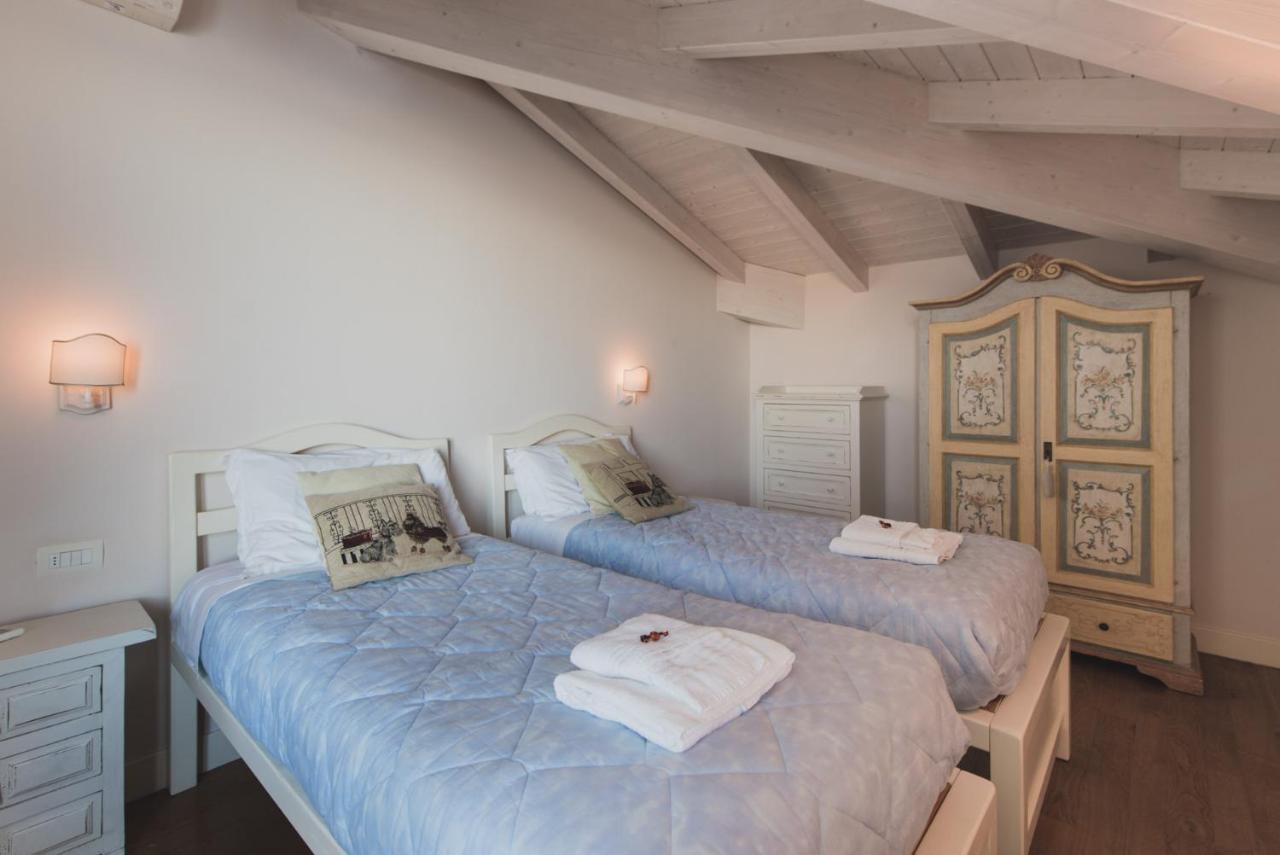 Villa Lilla Sulla Spiaggia Di San Vincenzo Luxury Luaran gambar