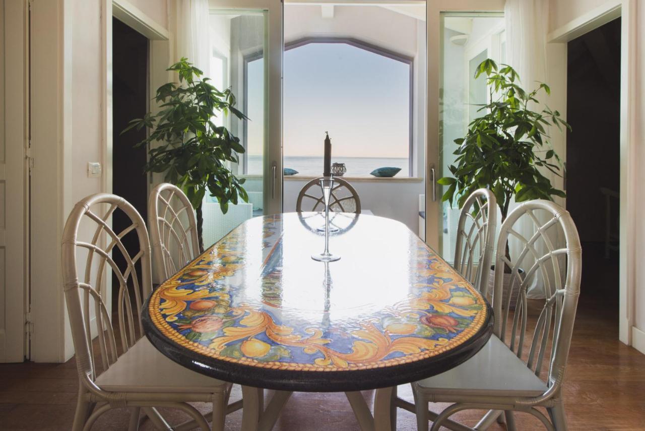 Villa Lilla Sulla Spiaggia Di San Vincenzo Luxury Luaran gambar